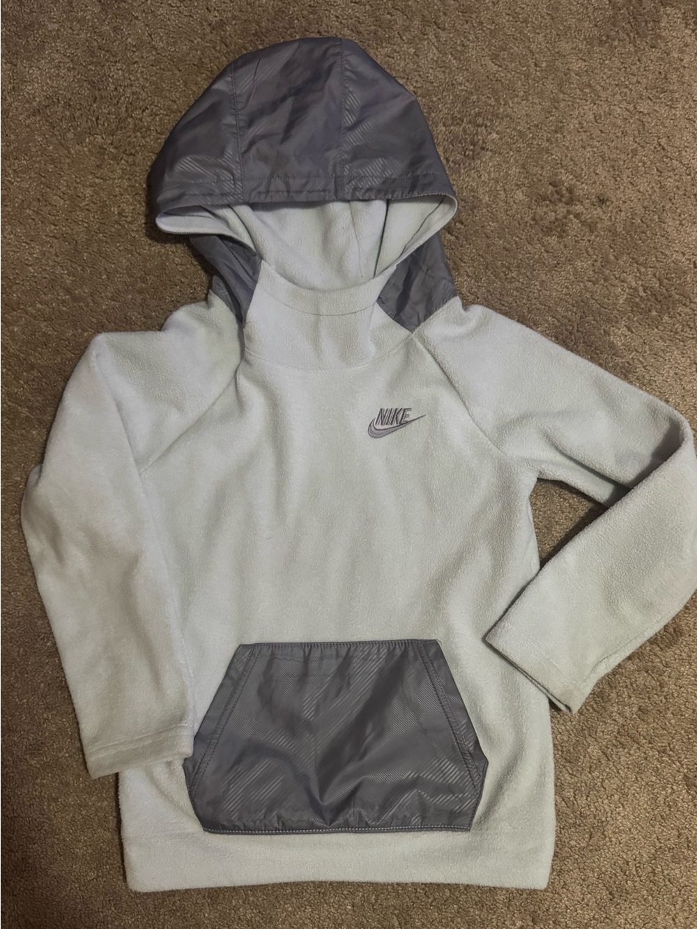 Boys Nike Kids Light Gray Fleece Hoodie with Dark Gray Hood & Pocket size 5/6